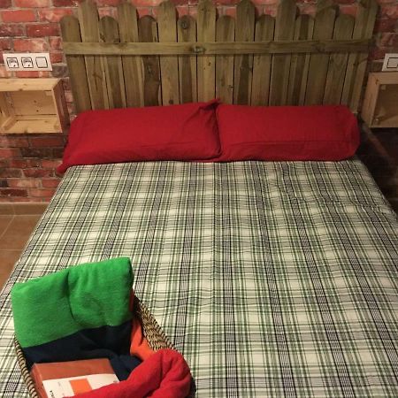 Room In A Shared Apartment Touching The Border :) La Linea de la Concepcion Exterior photo