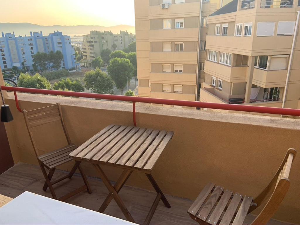 Room In A Shared Apartment Touching The Border :) La Linea de la Concepcion Exterior photo
